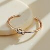 SENCILLO Y ELEGANTE BRAZALETE CON NUDO